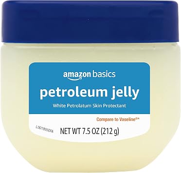 Amazon Basics Petroleum Jelly, Skin Protectant, 7.5 oz
